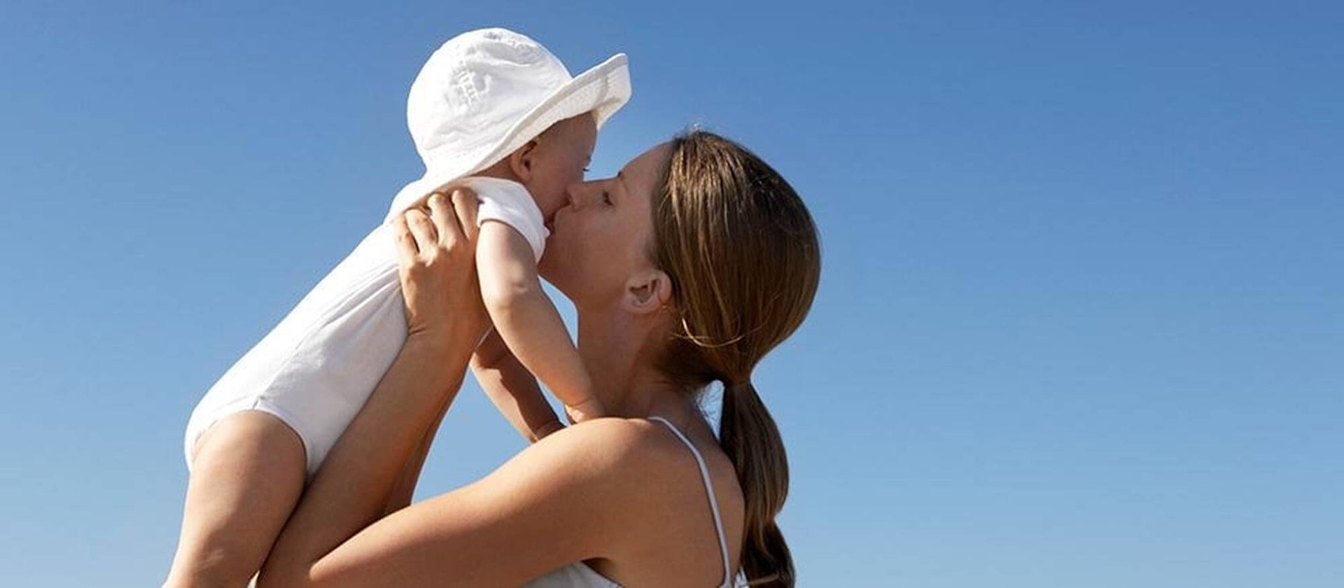 Jonge kinderen beschermen tegen zonlicht