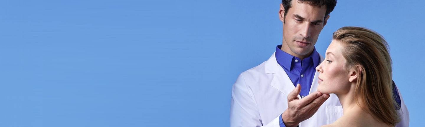 Model visual brand footer 31072022